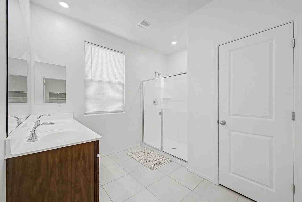 21157 E Canary Way - Photo 5 of 12