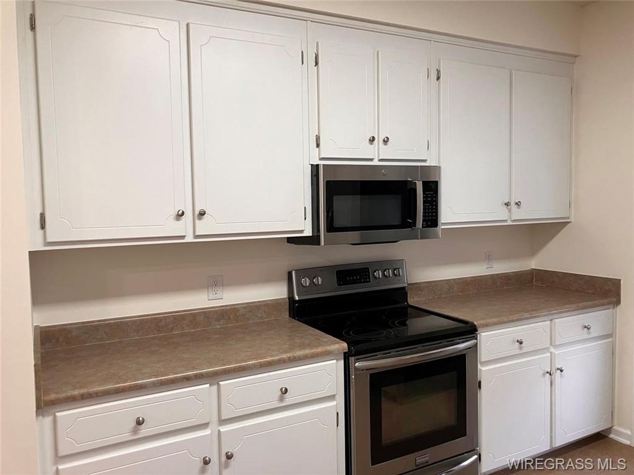 209 Camden Dr - Photo 6 of 15
