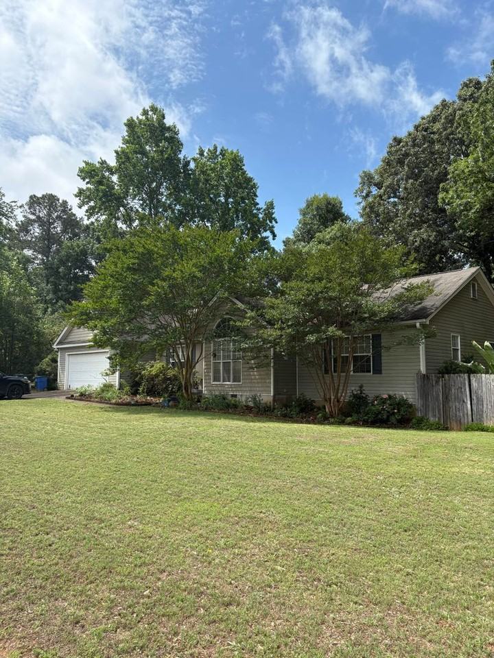 155 Sandwood Dr - Photo 2 of 50