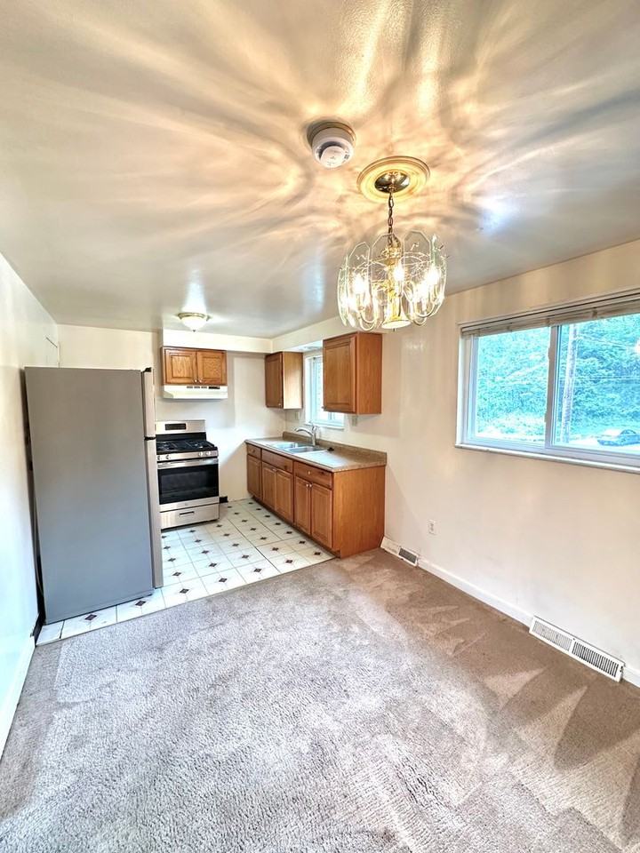 3305 W Run Rd - Photo 3 of 12