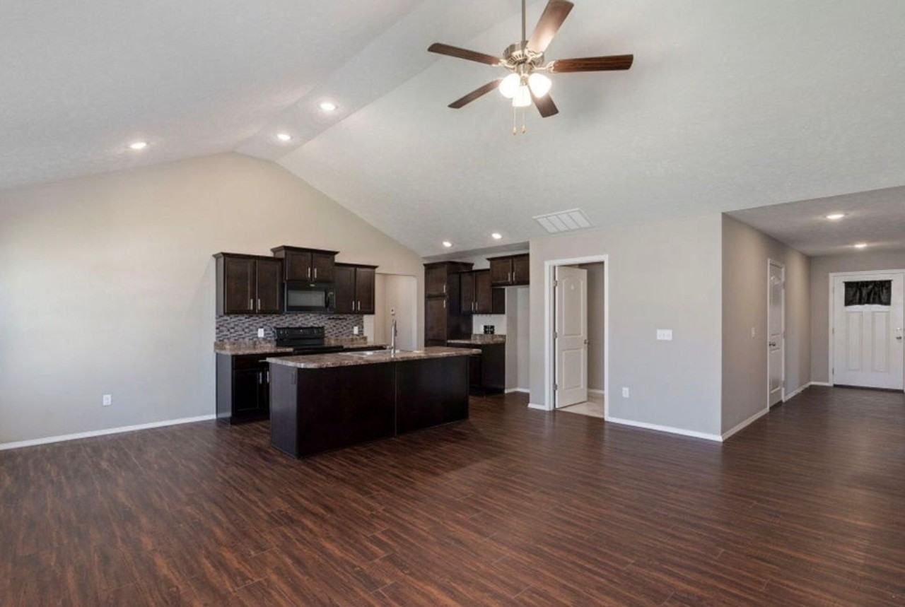 1450 S Olde Savannah Ave - Photo 3 of 22
