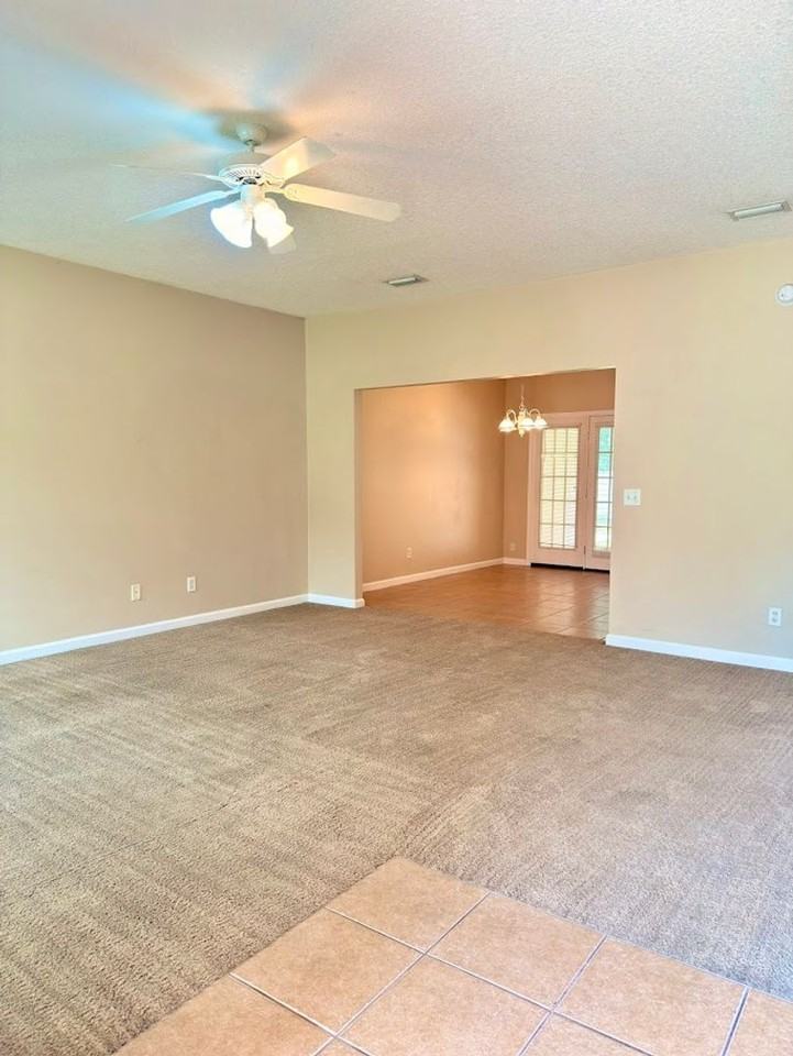 123 Magnolia Ct - Photo 2 of 18