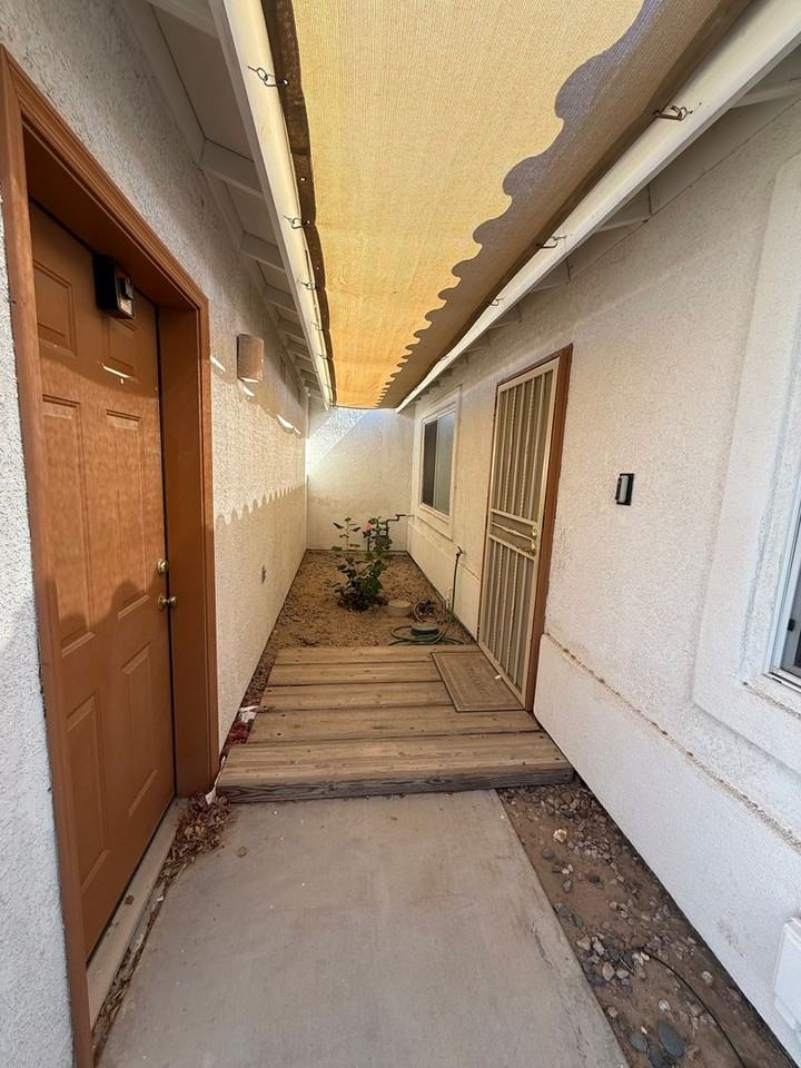 11367 S Kingman Ave - Photo 3 of 21
