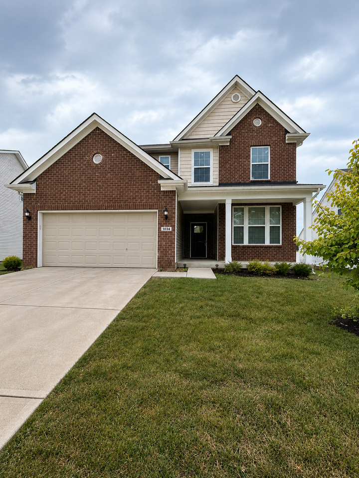 1034 Autumn Crest Ln