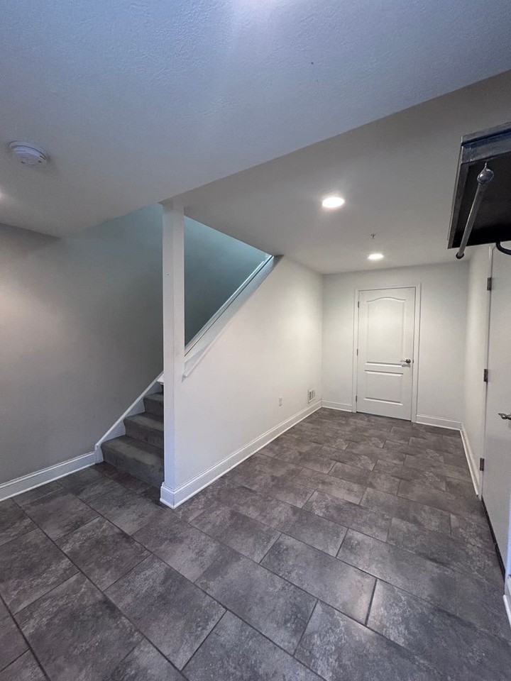 826 Spring Garden Ave - Photo 4 of 22