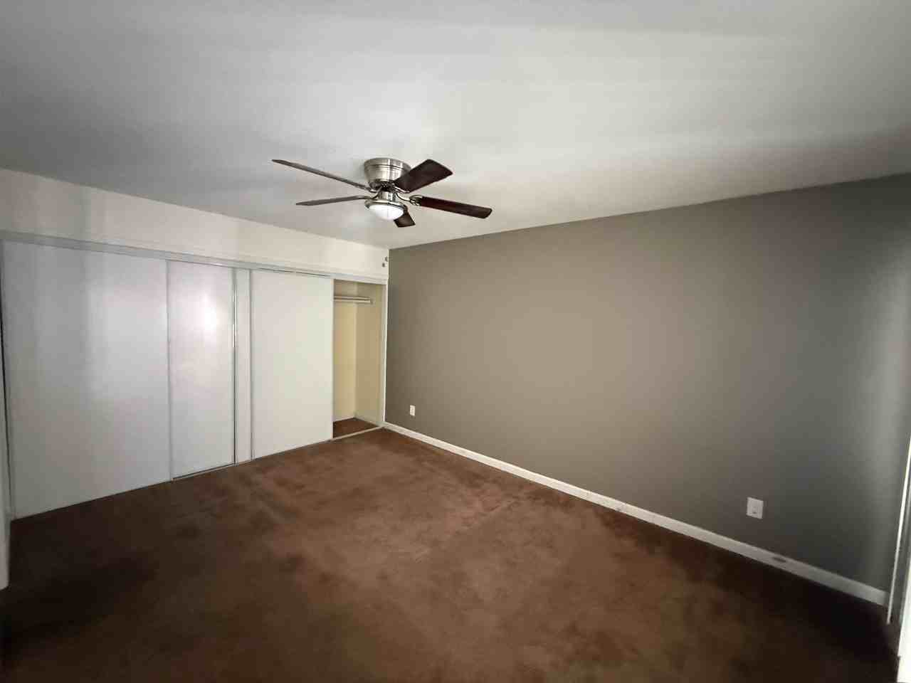 860 Douglas Ct - Photo 7 of 10