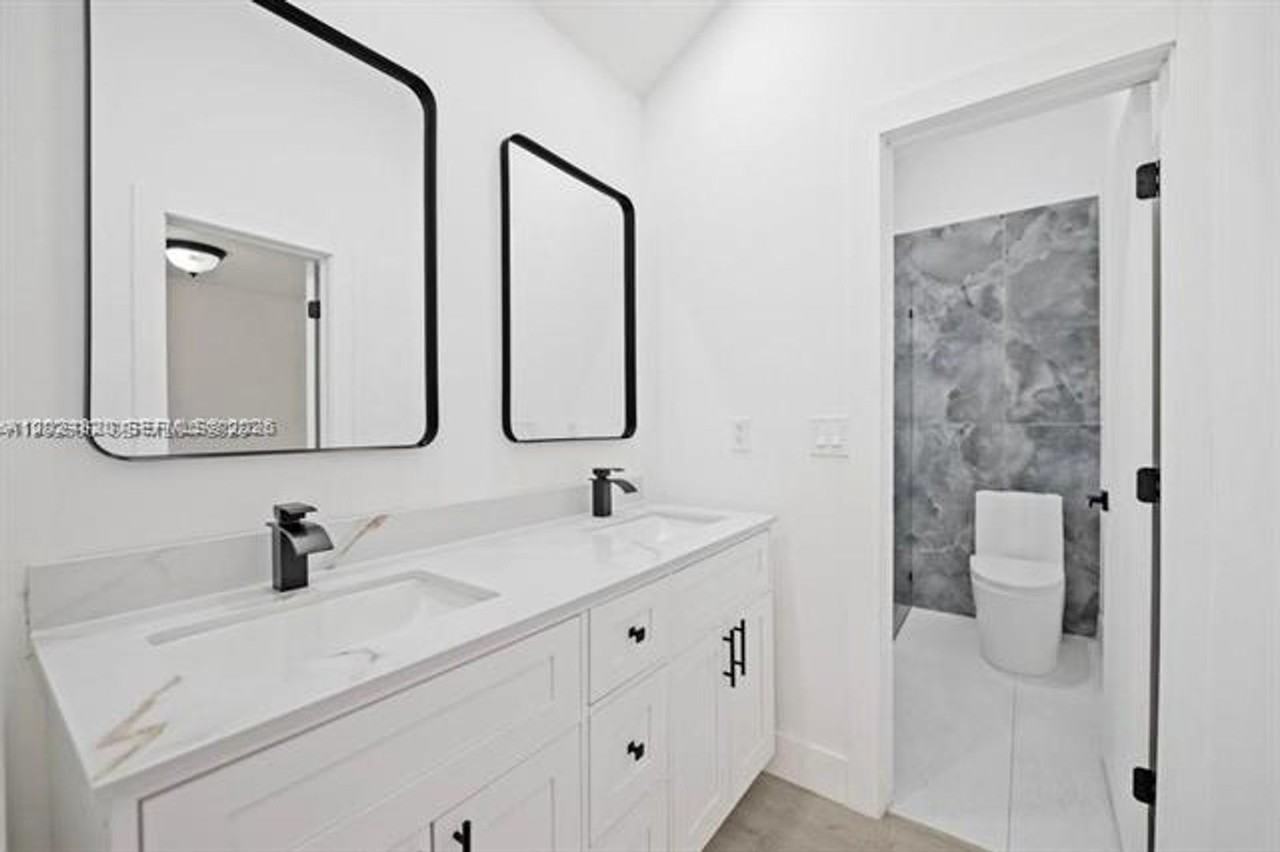 20620 Sw 120th Pl - Photo 2 of 14