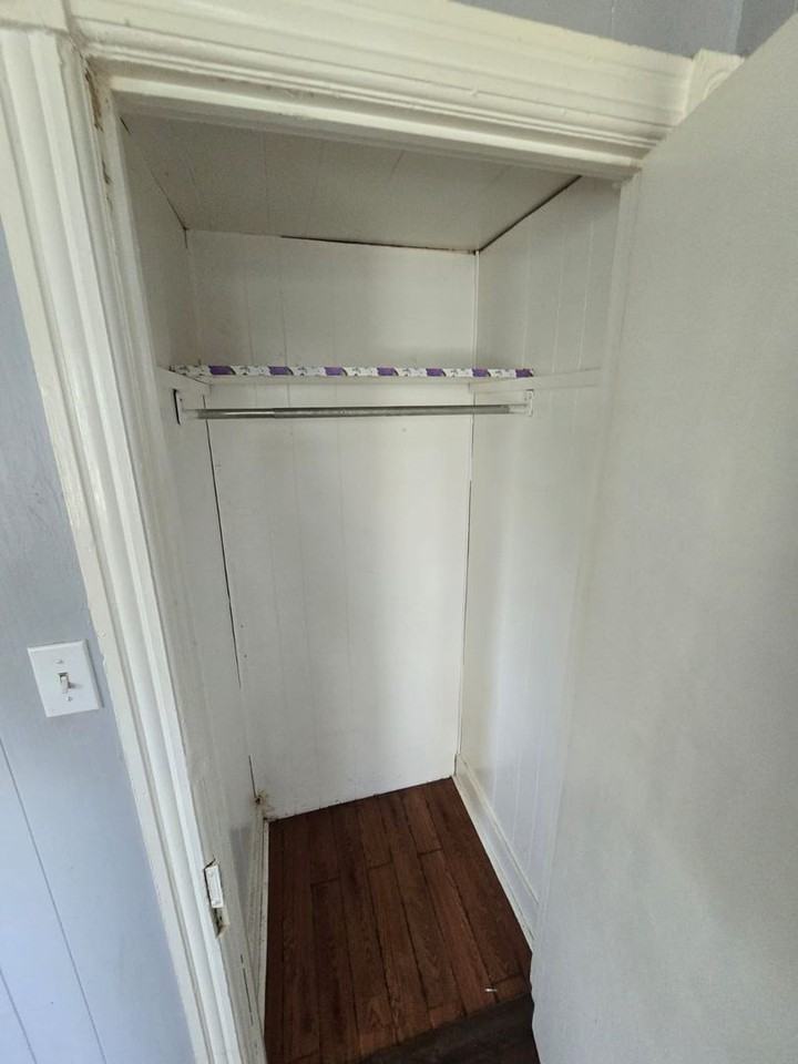320 Cleveland Ave - Photo 6 of 9