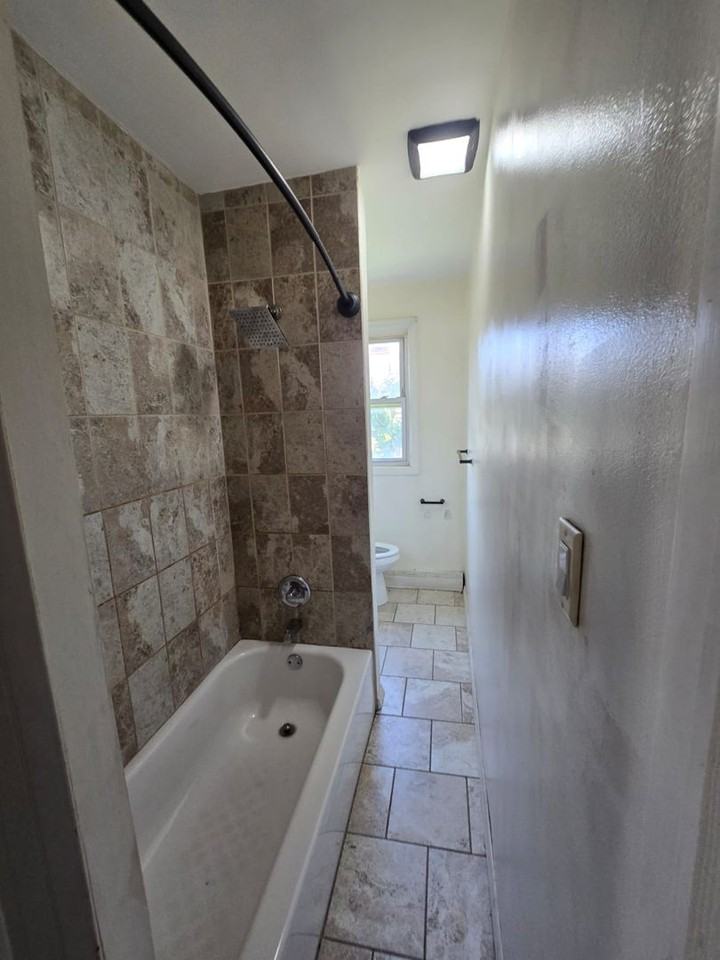 320 Cleveland Ave - Photo 7 of 9