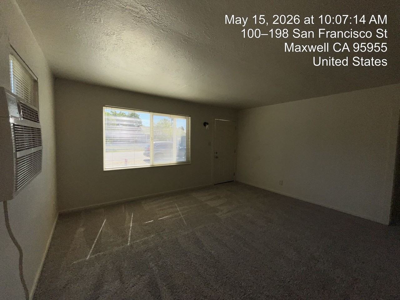 128 S San Francisco St - Photo 3 of 12