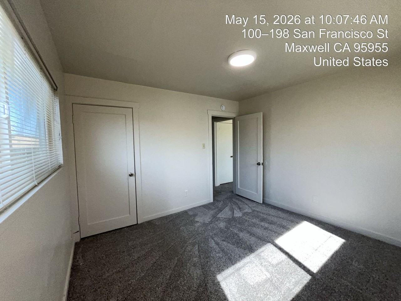 128 S San Francisco St - Photo 7 of 12