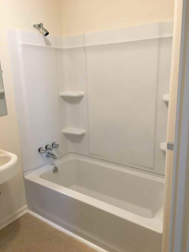 232 N Pacific St - Photo 6 of 10