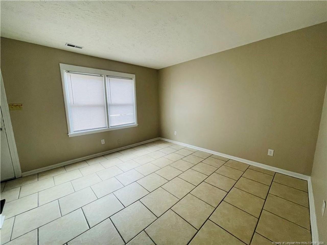 4959 Galveston Dr #C - Photo 5 of 17