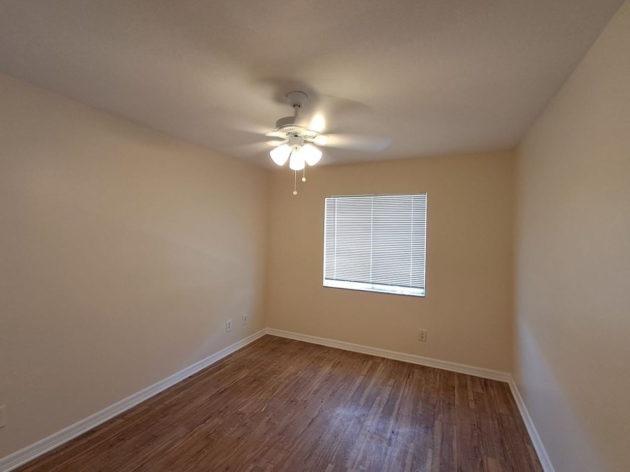 2015 Olsen Ln - Photo 2 of 10