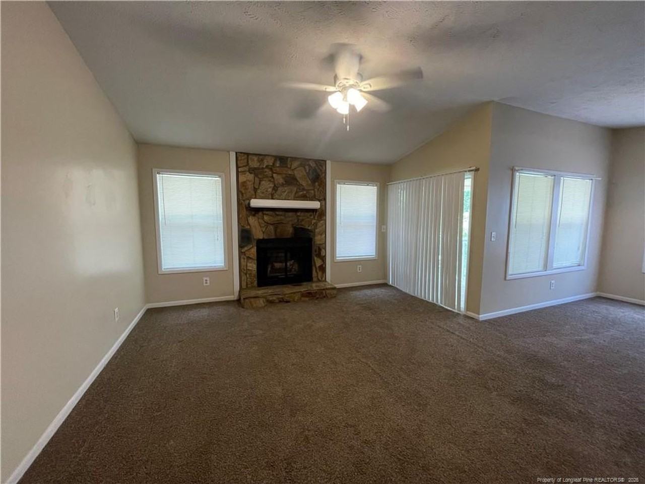 1000 Wood Creek Dr #9 - Photo 3 of 14