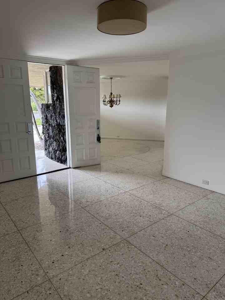 1833 Toyon Ln #1 - Photo 2 of 10