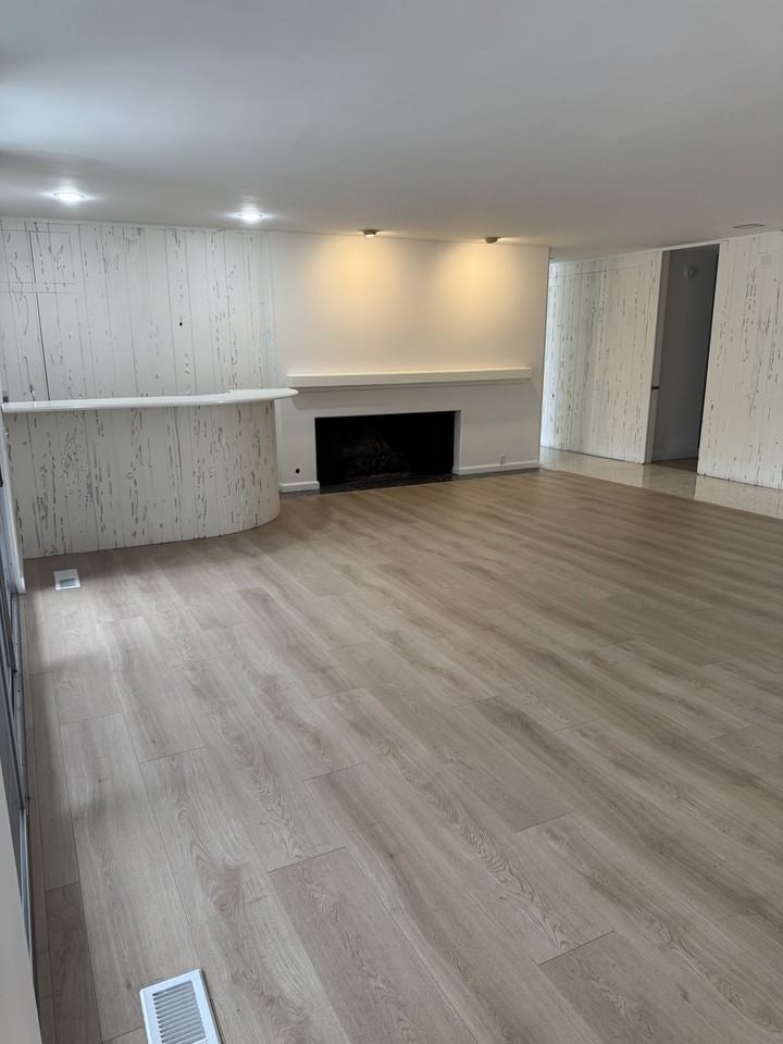 1833 Toyon Ln #1 - Photo 5 of 10