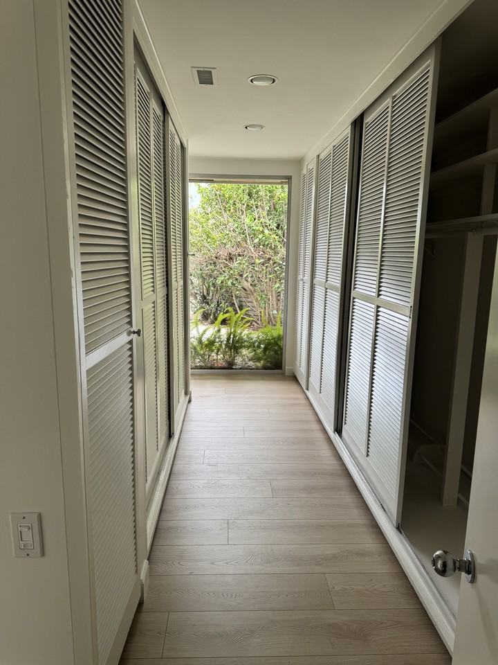 1833 Toyon Ln #1 - Photo 7 of 10