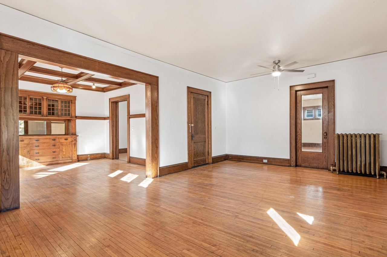 2520 Harriet Ave #2 - Photo 7 of 17