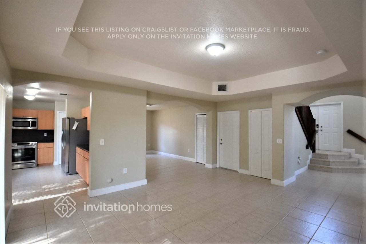 4390 Sw 159th Ave - Photo 3 of 13