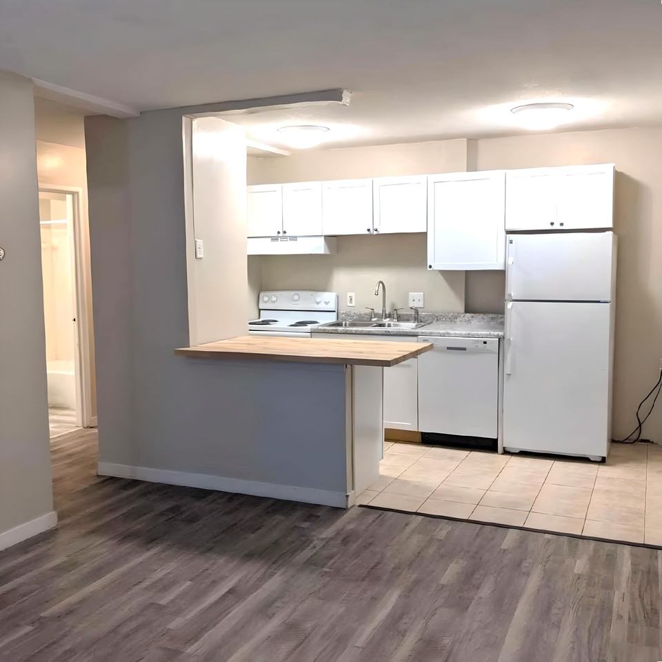 1510 County Road B E #1512-104 - Photo 4 of 22