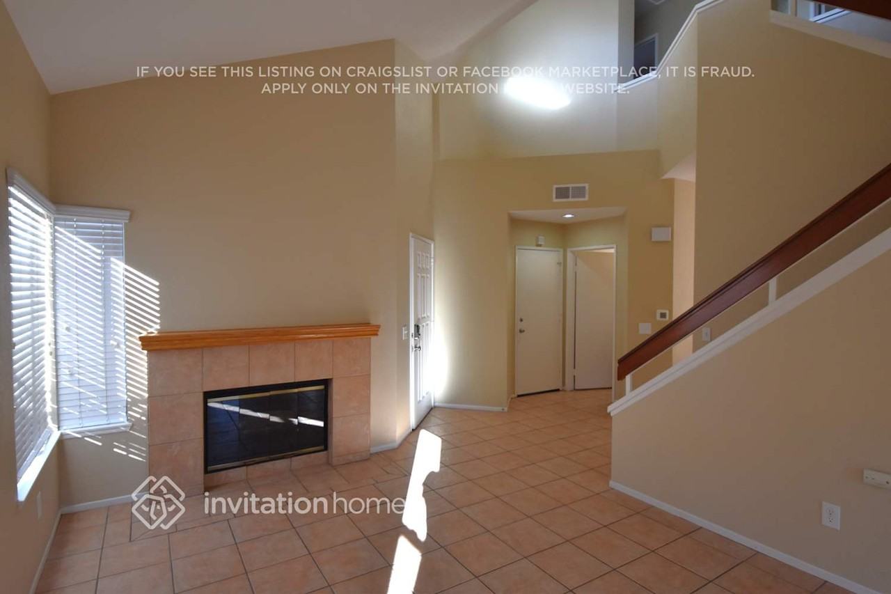 10334 Tributary Dr - Photo 2 of 13