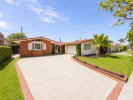 featured image of 2263 Avalon St #1