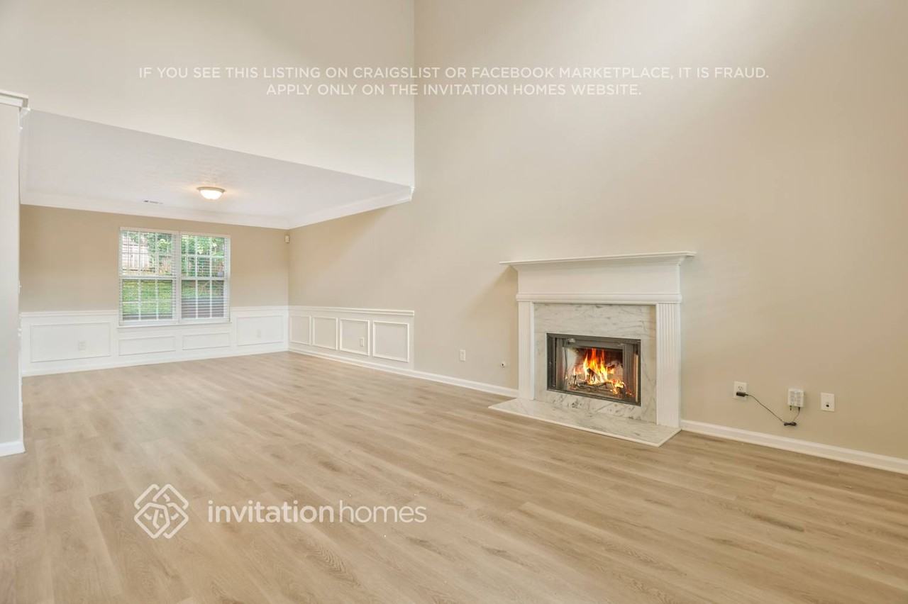 3831 Jackson Shoals Dr - Photo 4 of 22