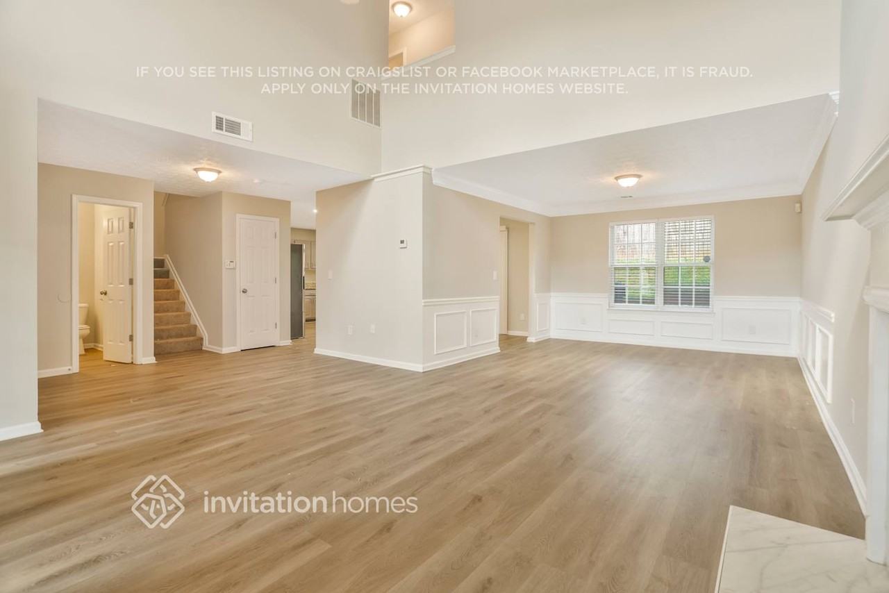 3831 Jackson Shoals Dr - Photo 5 of 22