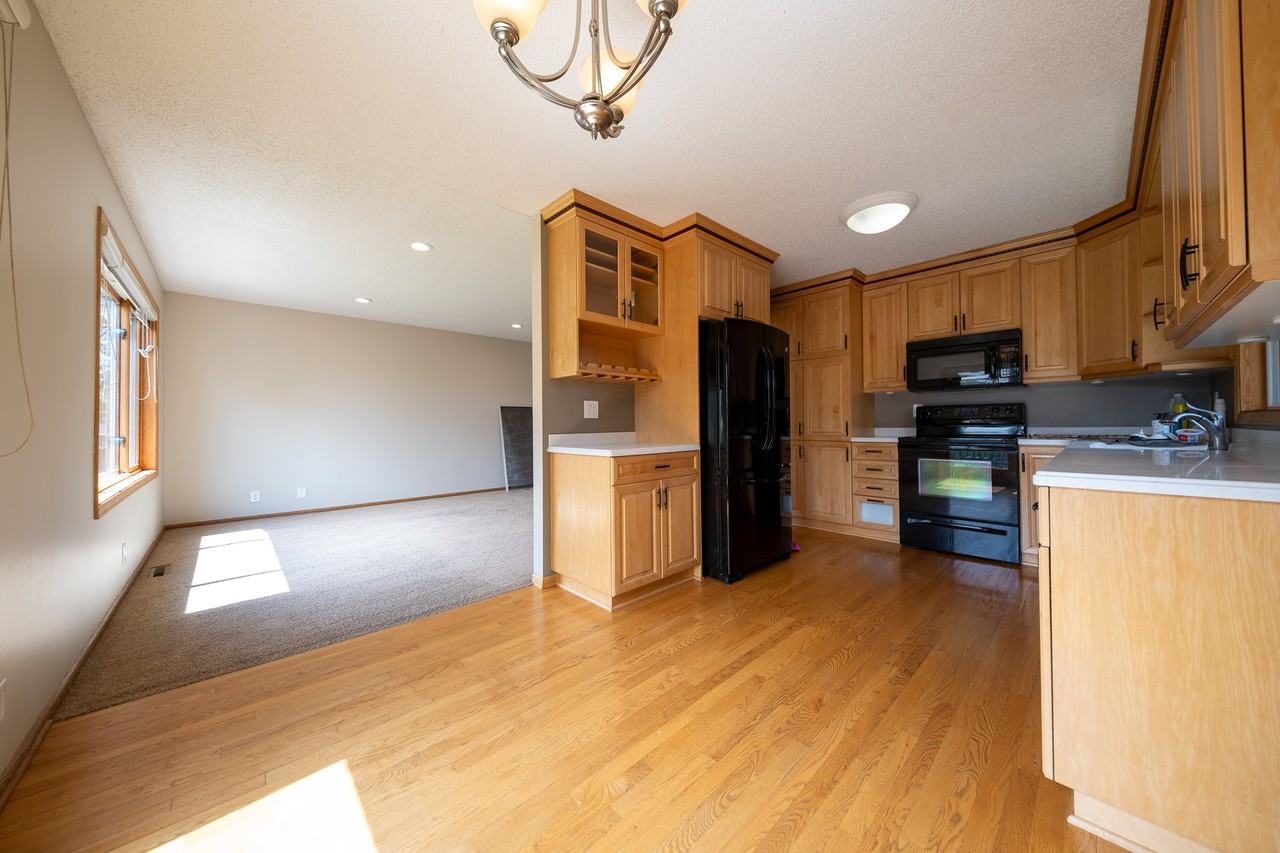 1120 Westbury Path #1 - Photo 3 of 29