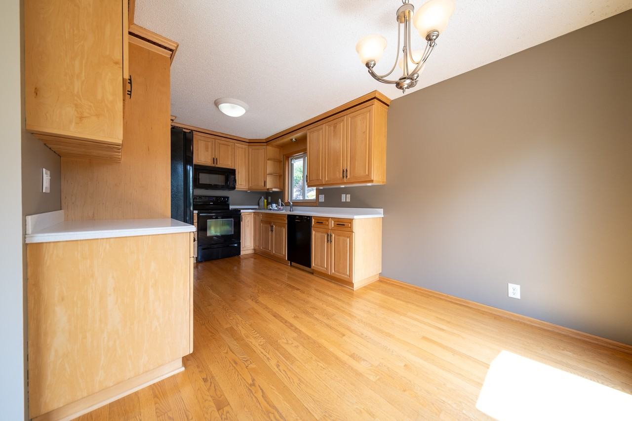 1120 Westbury Path #1 - Photo 4 of 29