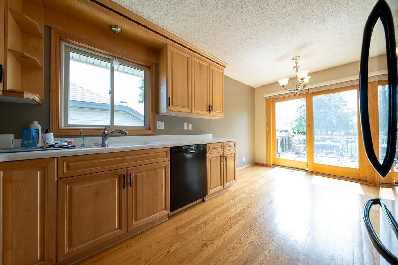 1120 Westbury Path #1 - Photo 6 of 29