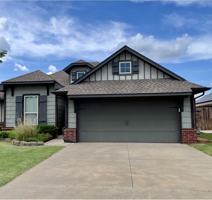 featured image of 8109 Nw 160th Ter #1