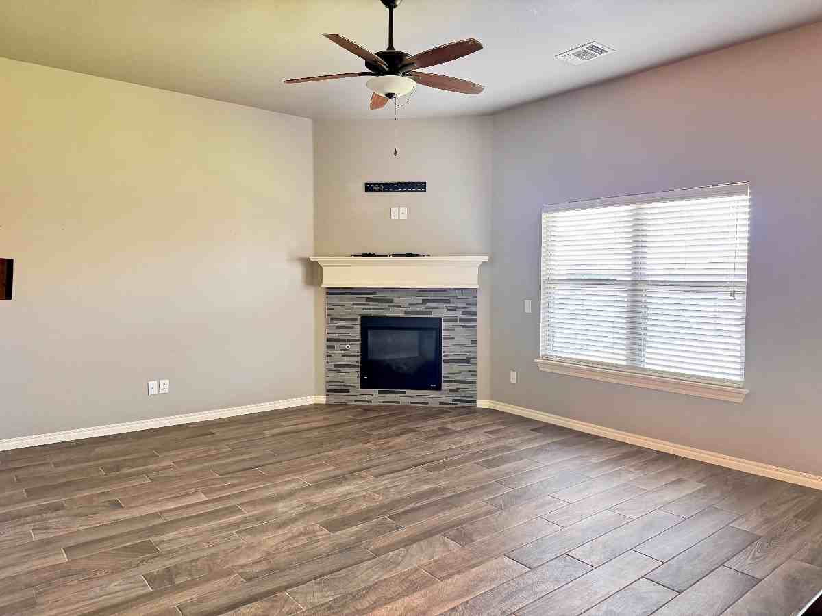 8109 Nw 160th Ter #1 - Photo 3 of 19