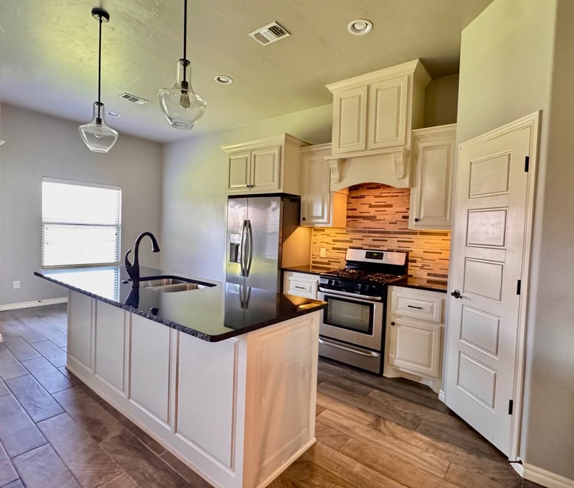 8109 Nw 160th Ter #1 - Photo 4 of 19