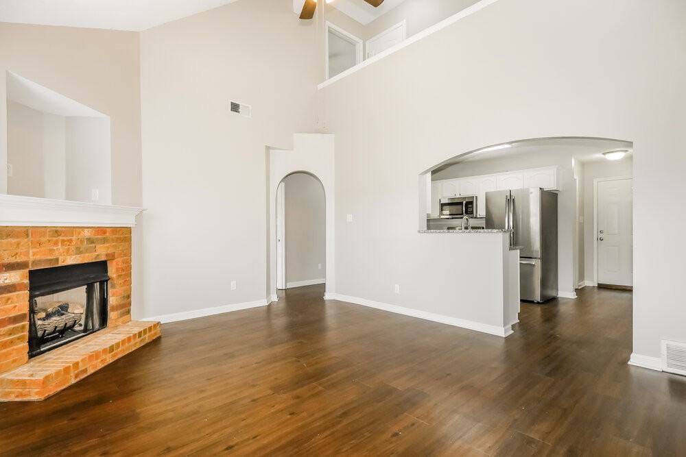 10115 Cross Valley Dr - Photo 6 of 17