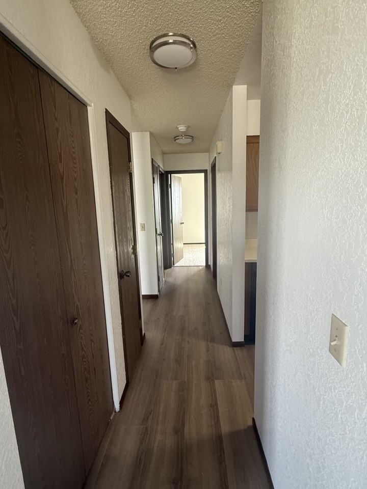 10 Almadin Ln #B - Photo 7 of 12