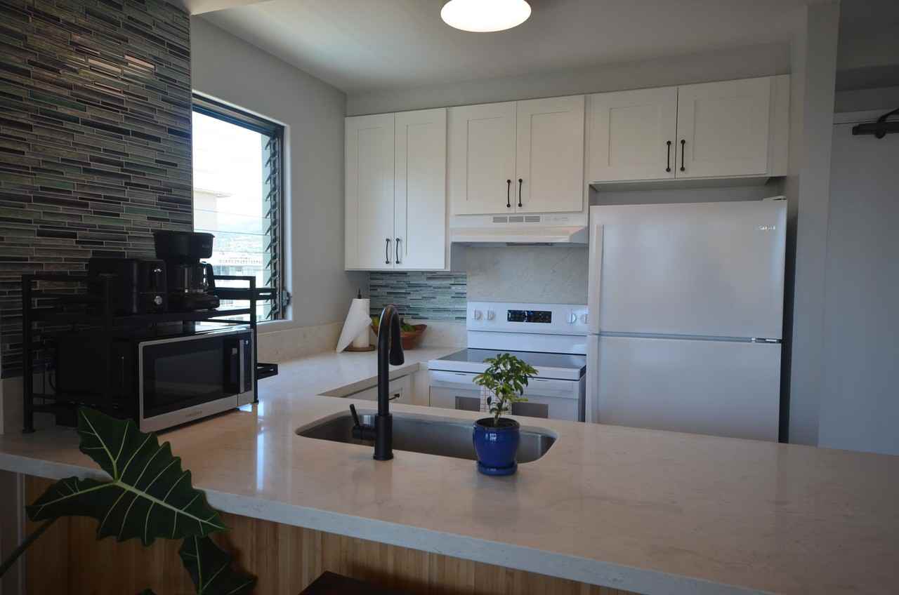 2240 Kuhio Ave #1212 - Photo 2 of 10