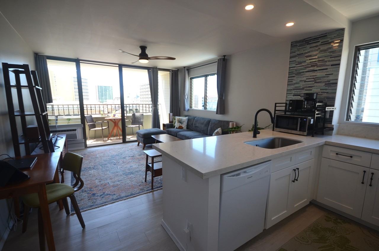 2240 Kuhio Ave #1212 - Photo 4 of 10