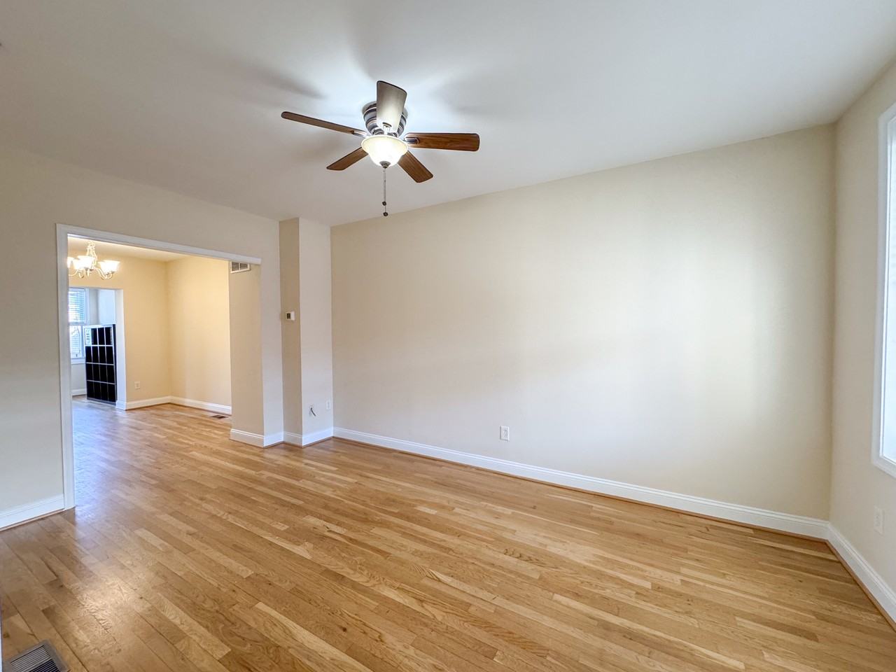 1215 Staples St Ne #1 - Photo 6 of 44
