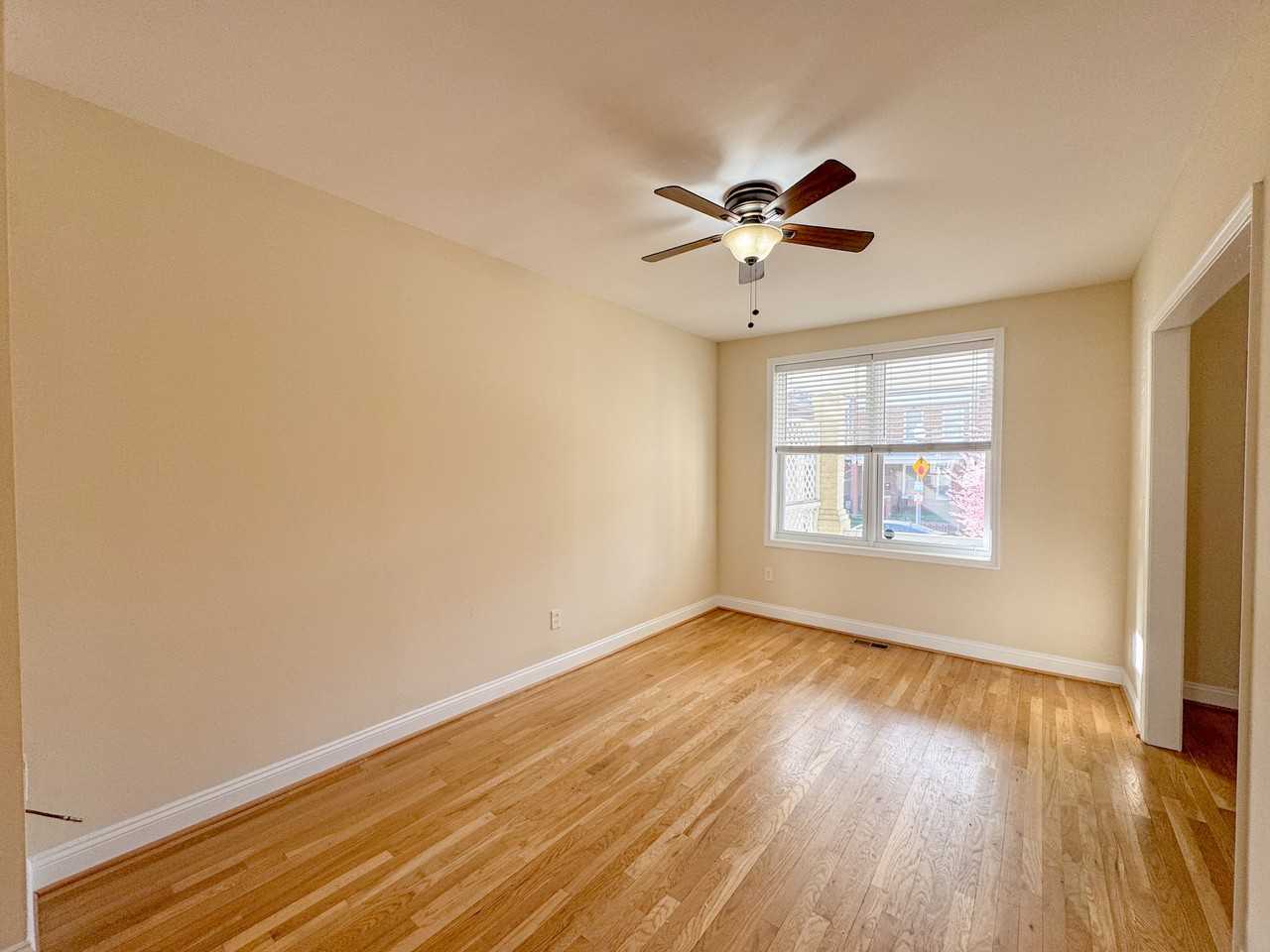 1215 Staples St Ne #1 - Photo 7 of 44