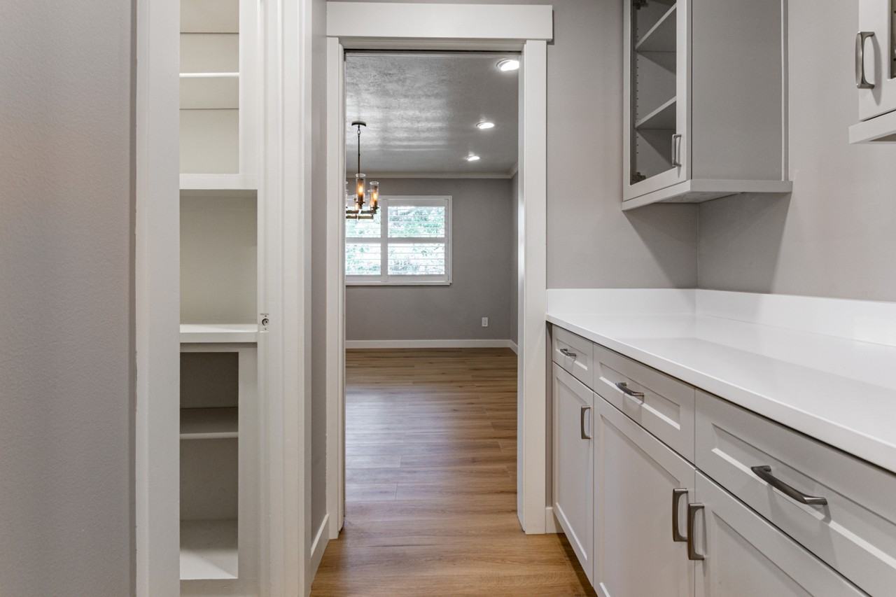 2710 S Highland Dr #11 - Photo 4 of 19
