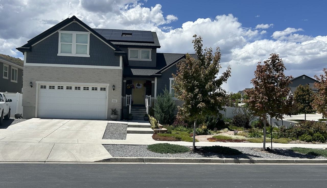 653 N Wasatch Dr - Photo 3 of 3