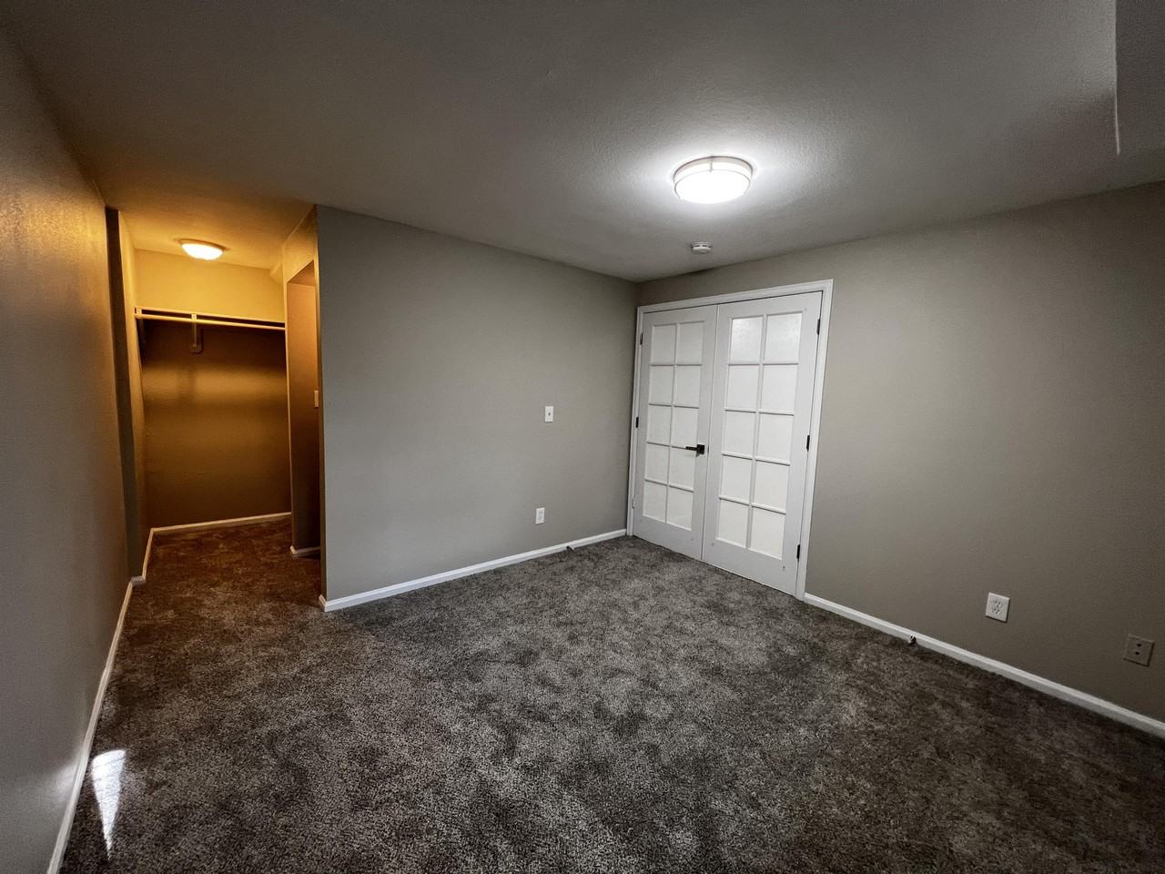 2919 Middlesborough Ct #B - Photo 5 of 14