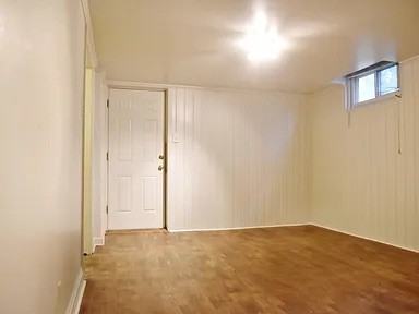 1013 14th St #B - Photo 4 of 5