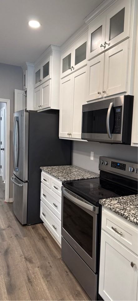 124 Melrose Cir #1 - Photo 5 of 30