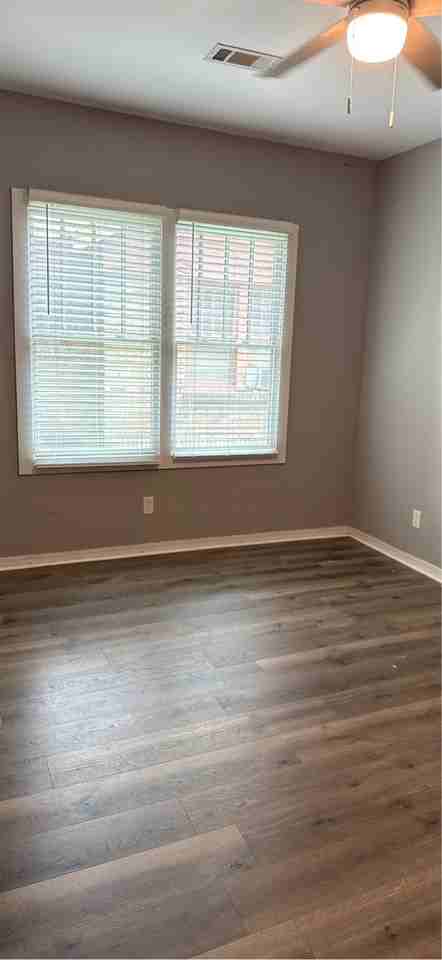 124 Melrose Cir #1 - Photo 6 of 30