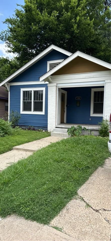 124 Melrose Cir #1