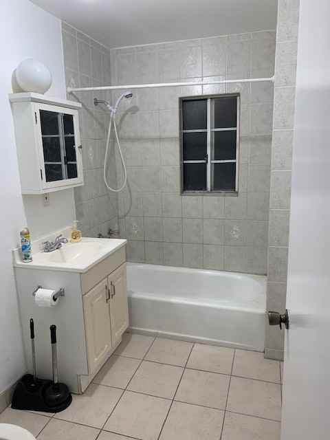 3120 W 113th St #3 - Photo 6 of 18