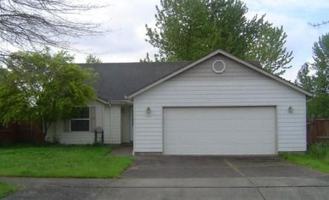 653 Oakwood Dr #1 - Photo 1 of 1